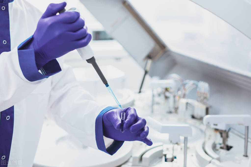 三年，從治療復發之間來回折騰，她的卵巢癌治療之路，仍在繼續