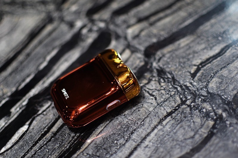 和Zippo一样 须眉剃须刀R2潮玩家