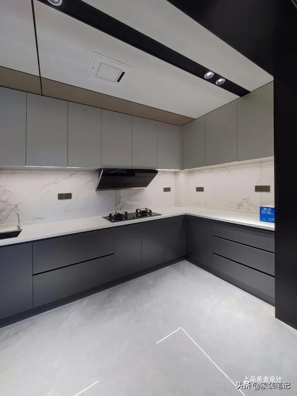 看了长沙夫妻的极简风，才知道什么是“网红”装修，隐形墙很惊艳