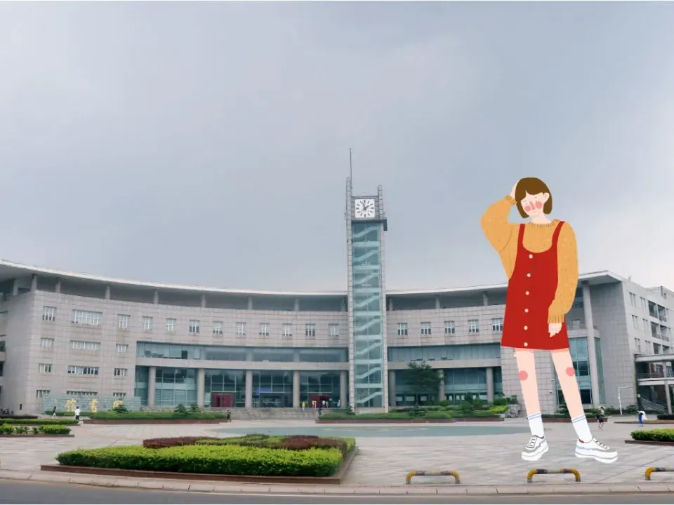 湖北这所大学火了！占地2000余亩，入选全国最美高校，还是影视剧拍摄地！
