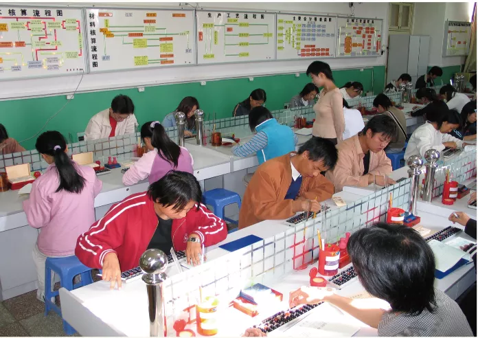 昆明冶金高等专科学校建校69周年 再创辉煌