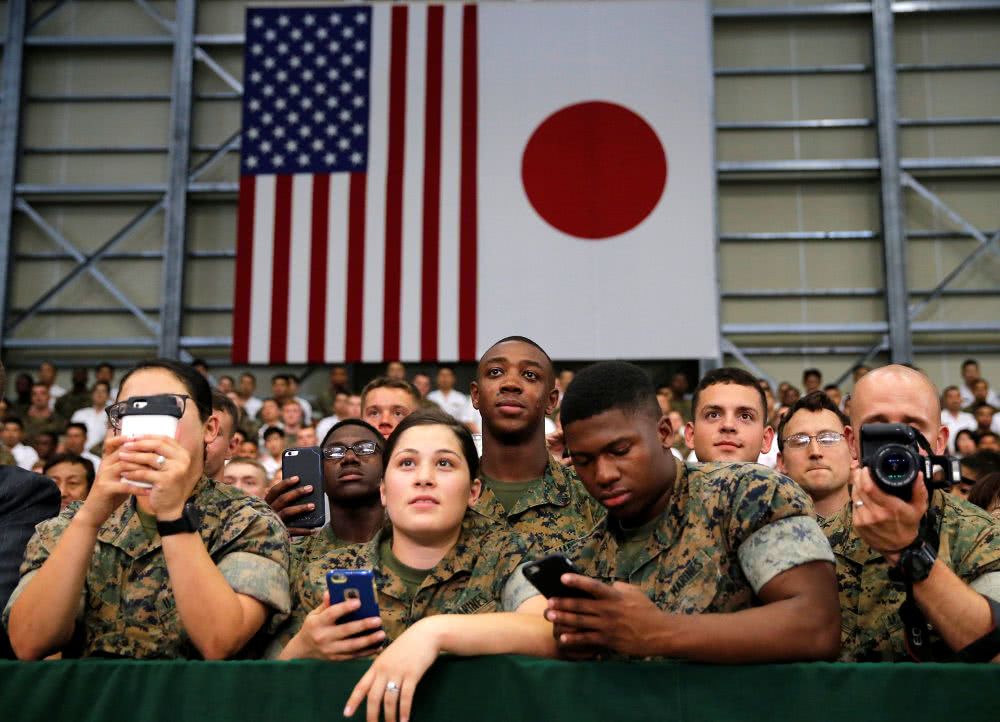 日本人究竟是希望美国从日本撤军，还是不希望美国从日本撤军呢