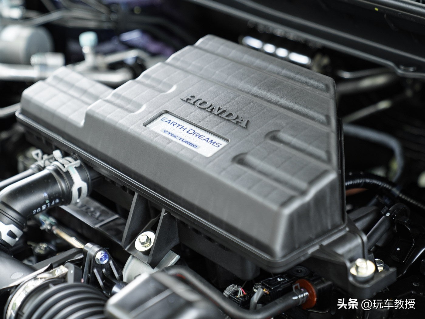 尺寸加大还有7座，新一代本田CR-V实车首次曝光