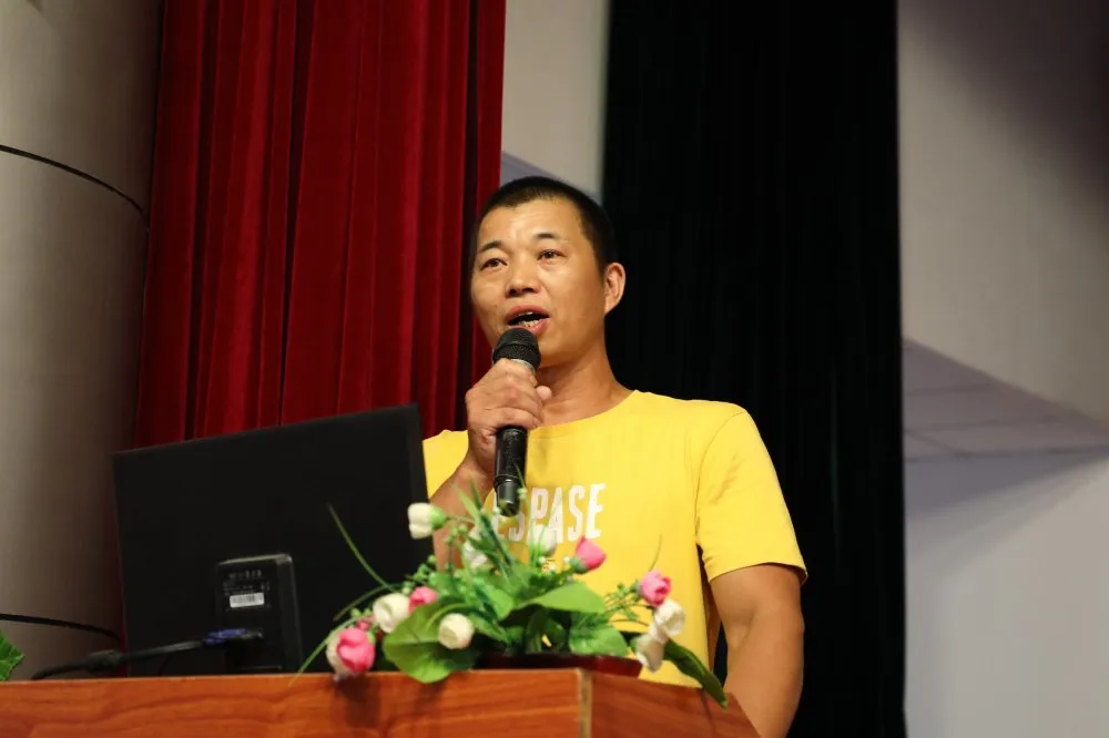 宁德市实验学校：坚守28天，中考的胜利将属于我们——初三年段举行中考市质检表彰大会和家长会