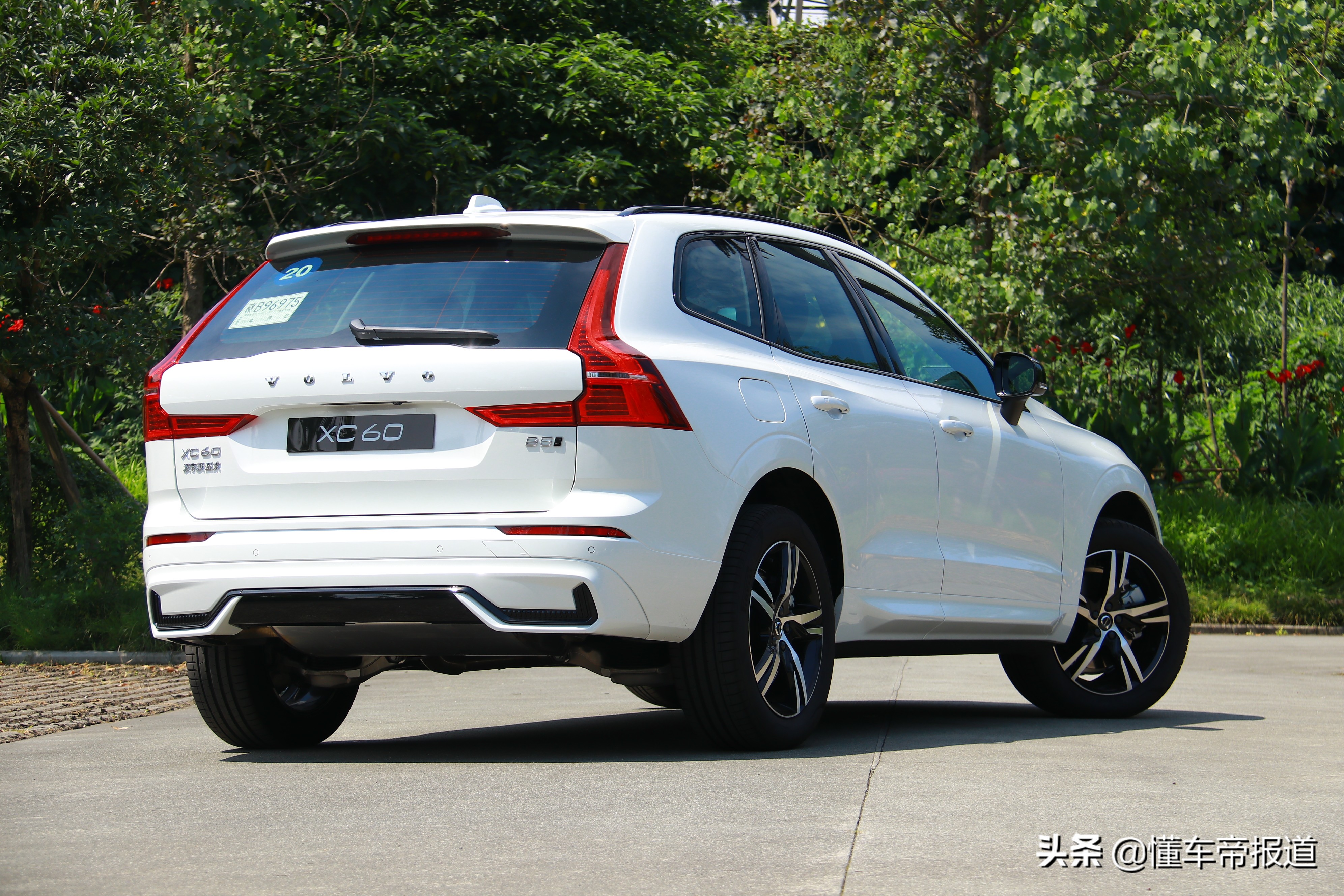 试驾新款沃尔沃xc60