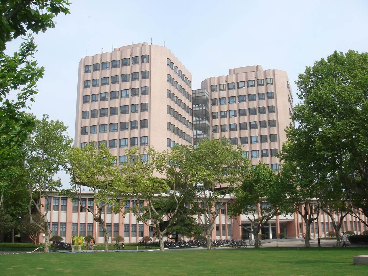 这6所大学的“江湖绰号”，非常风趣幽默，经常引起网友误会