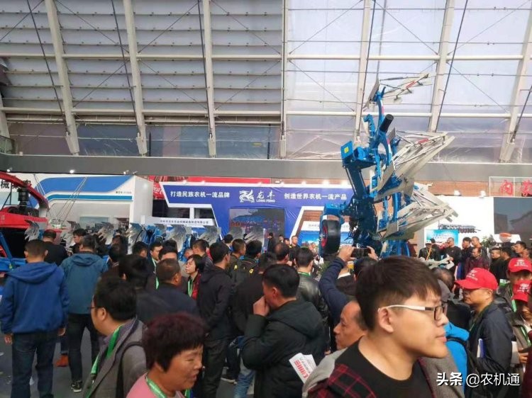 民族企業(yè)不僅可以造出高端犁，也能造出世界頂級(jí)智能調(diào)幅犁