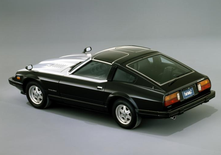 “完美代步车”，3.0T V6折合仅26万，日产Fairlady Z发布