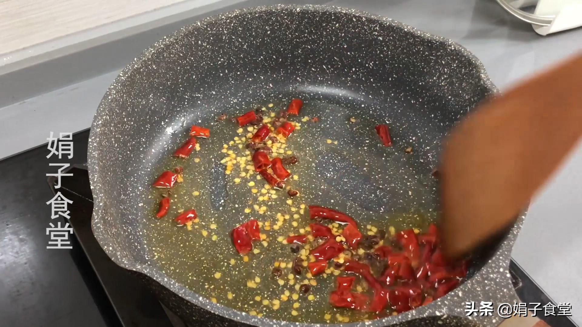 腌黄瓜的做法大全（美味爽脆开胃的腌黄瓜教程）