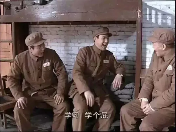 影视剧里的国军和真实的国军，中间差了10086个楚云飞