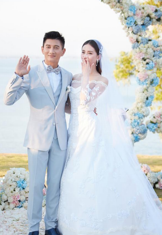 吴奇隆老婆叫什么图片