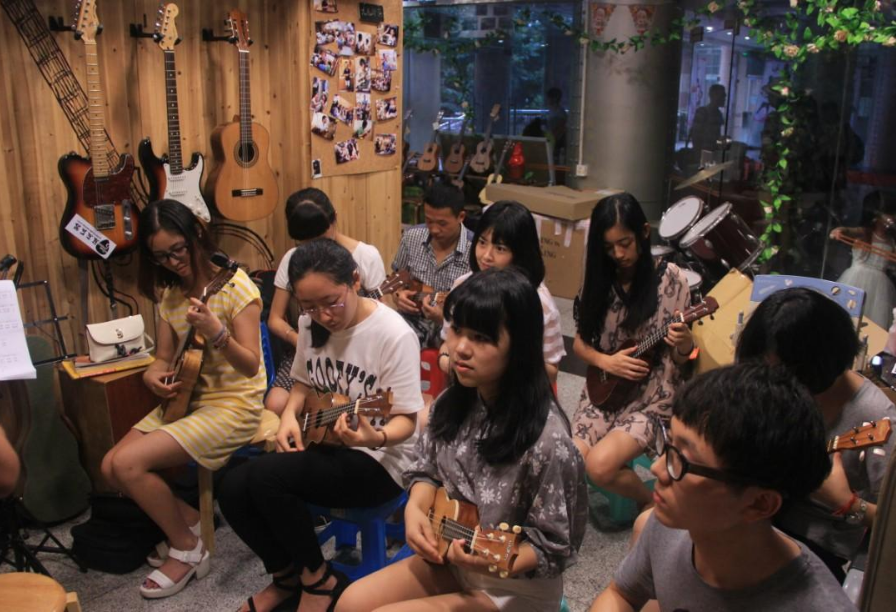 大学是考证的“黄金时期”，除了四、六级，聪明人都会先考这个证