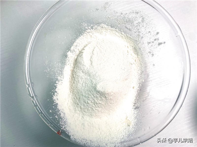 2分钟教你做网红古早蛋糕，云朵般柔软细腻，配方揭密，一次成功