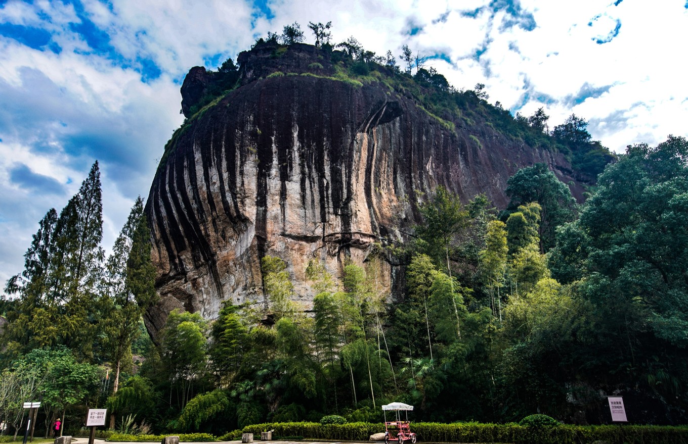 缙云不愧仙都之名，集桂林之秀黄山之奇，无数经典影视在此取景