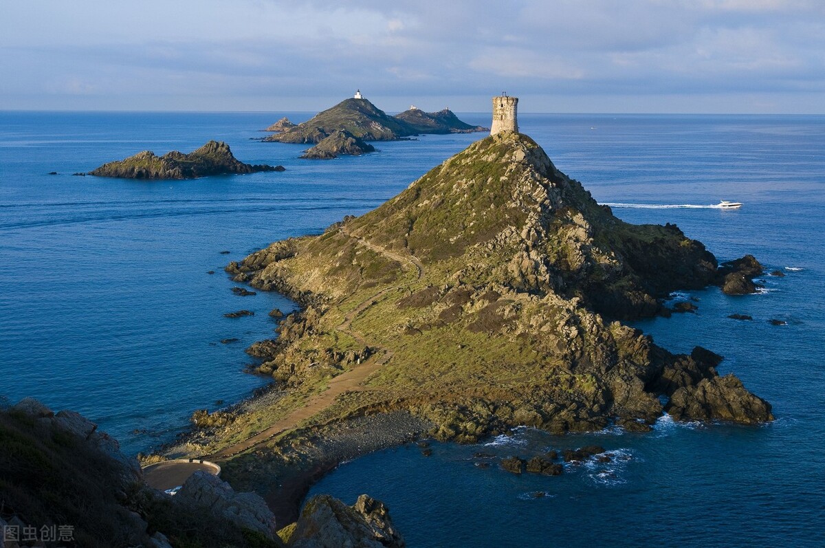 中国台湾省有多大？除去本岛台湾岛外，还管辖着100多座岛屿