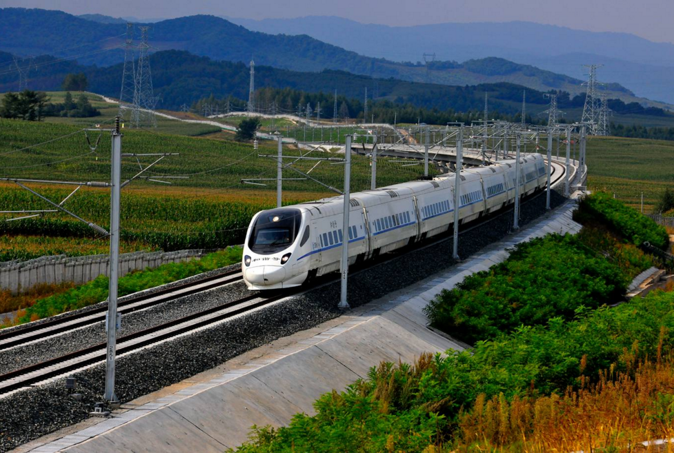 深受“铁路局”宠爱的大学，毕业有望获得铁饭碗，就业前景很不错