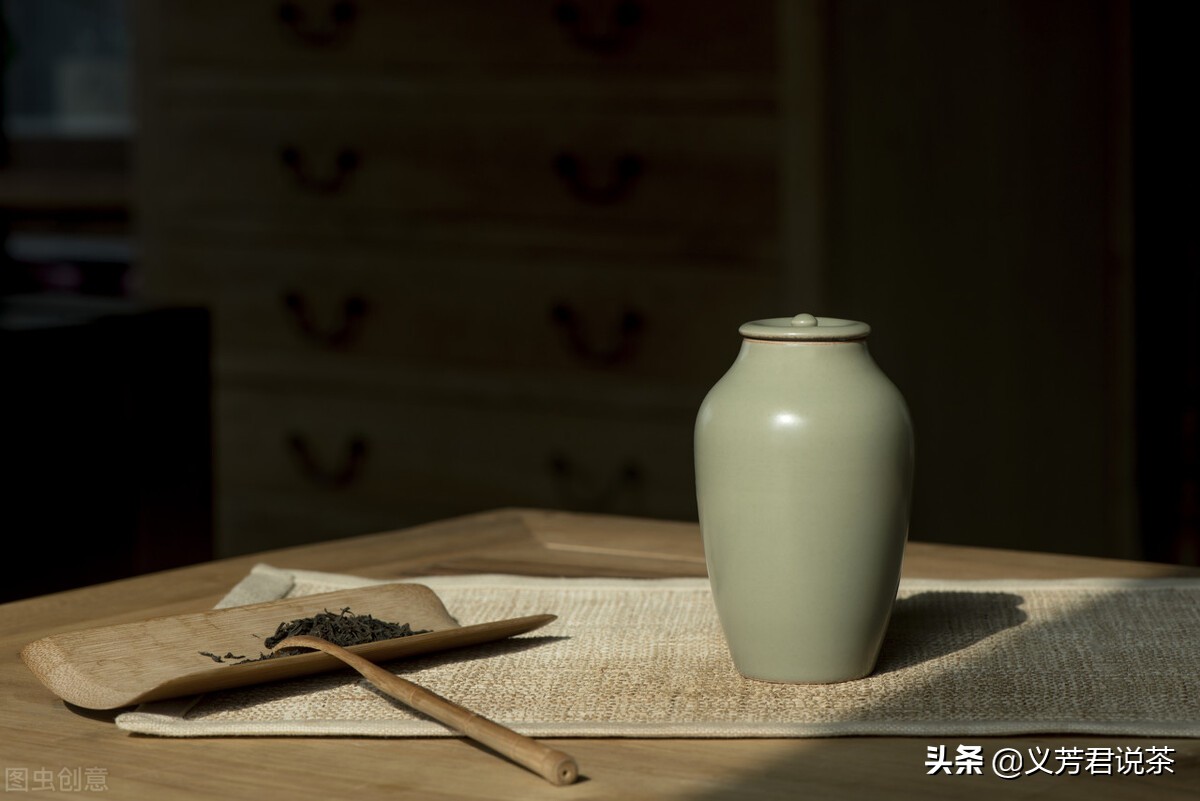 何以消烦恼，一杯清茶足矣