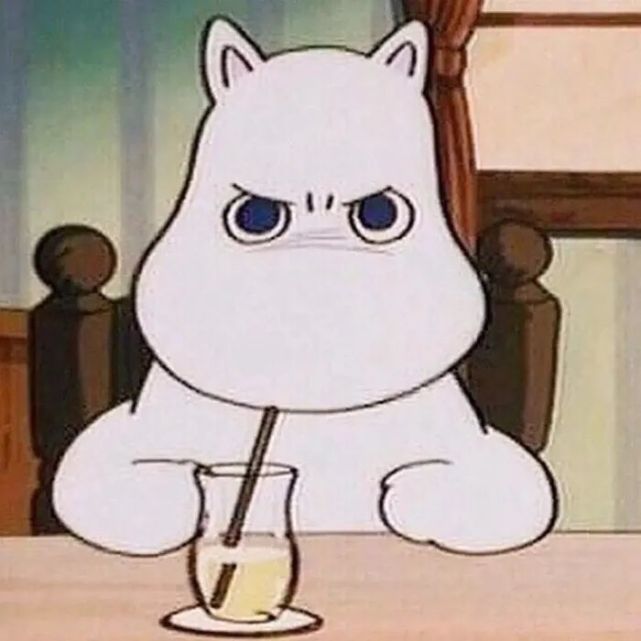 女生被男生摸胸的故事200字
