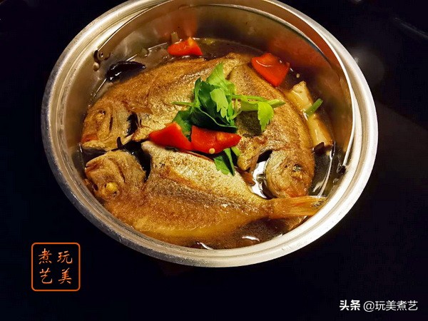 红鲷鱼加油豆腐，炖一炖，暖心又下饭