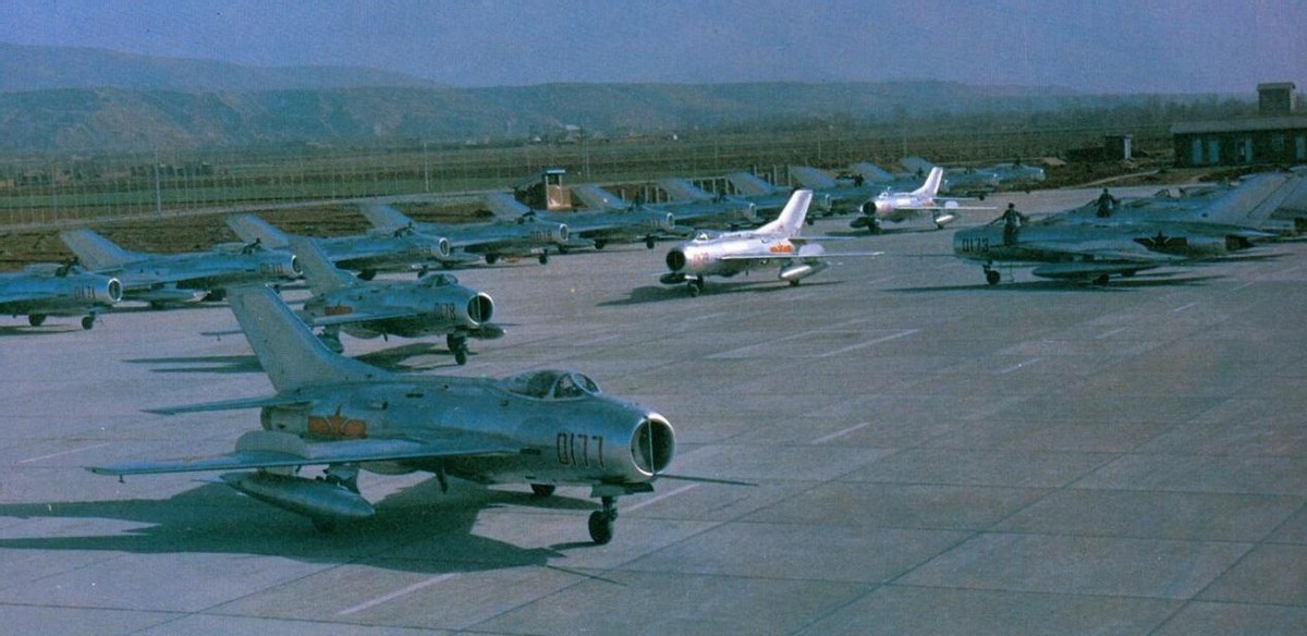 ����������ʮ�꣡����8֮�������зң�����˽�����й�ս����ҵ