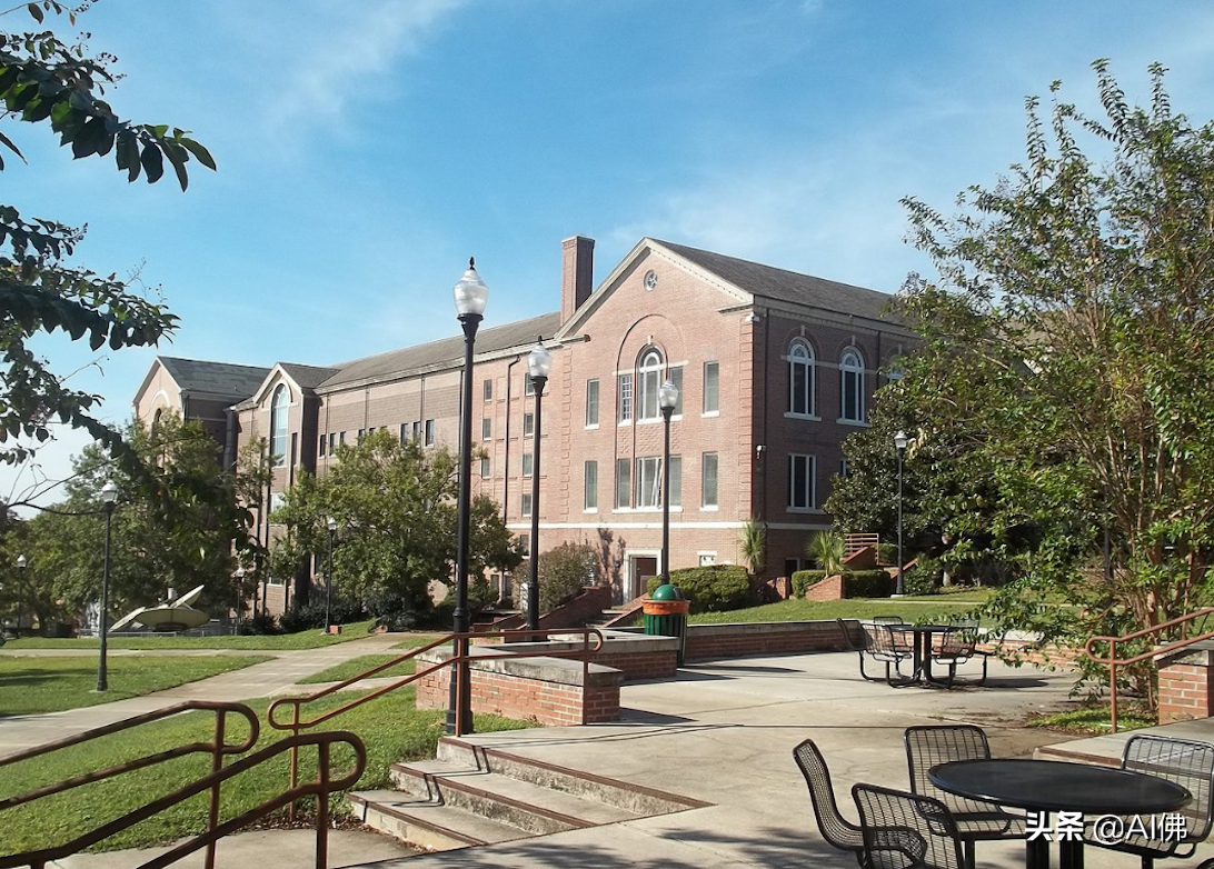 美国排名前50位的派对大学（The top 50 party schools in America）