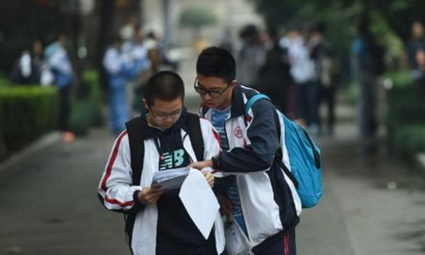 新高考模式下，语数外需要考多少分？才能有机会进985