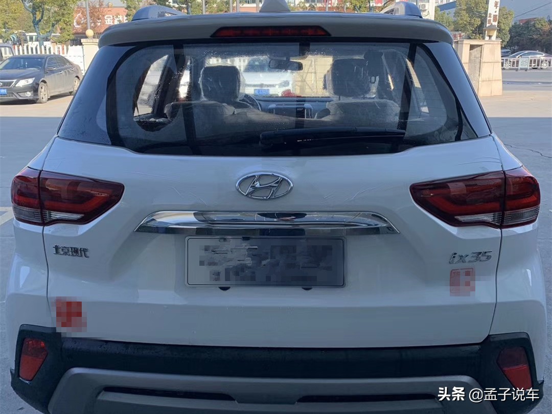 12.2万入手现代ix35，用车1200公里，车主：2.0L油耗7.6个