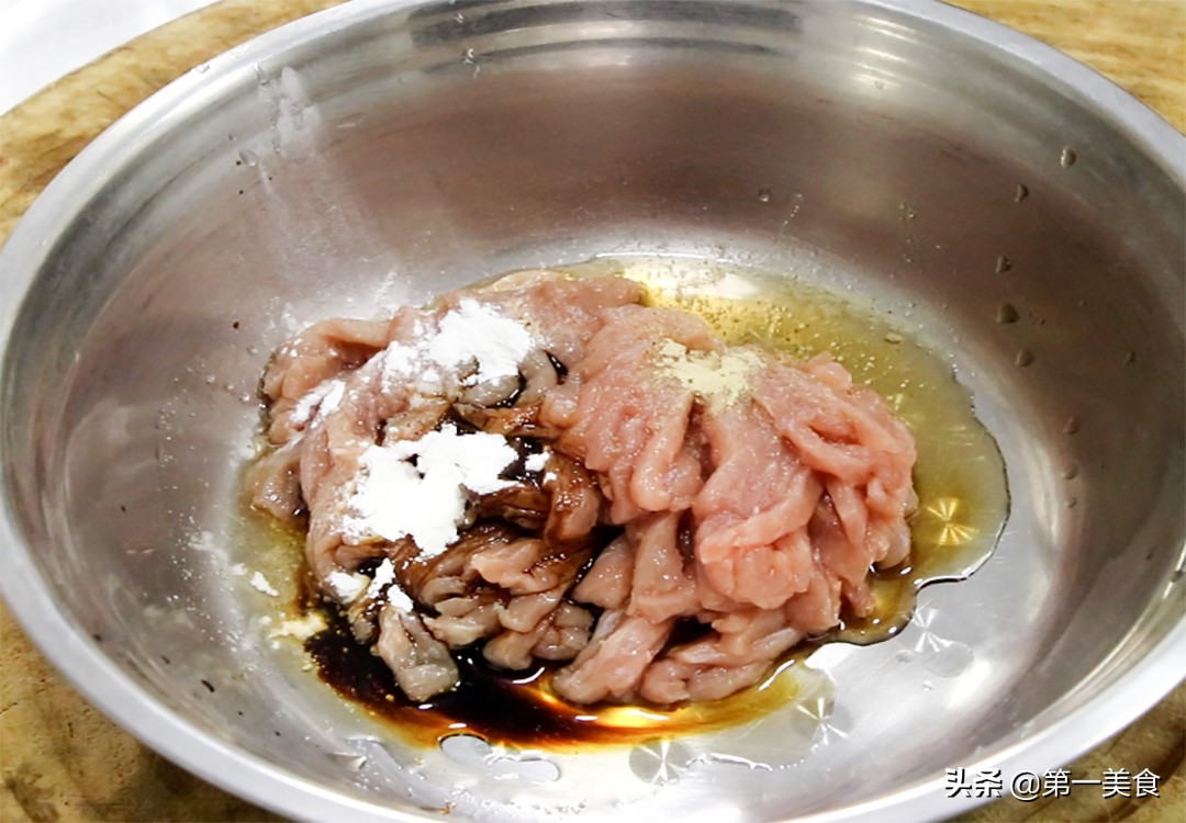 京酱肉丝怎么做（4步学会京酱肉丝家庭做法）