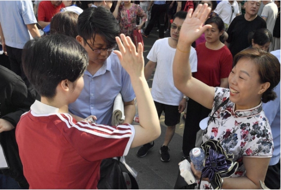 高考后一定要“估分”？家长别着急，估分意义不大，这些才是重点