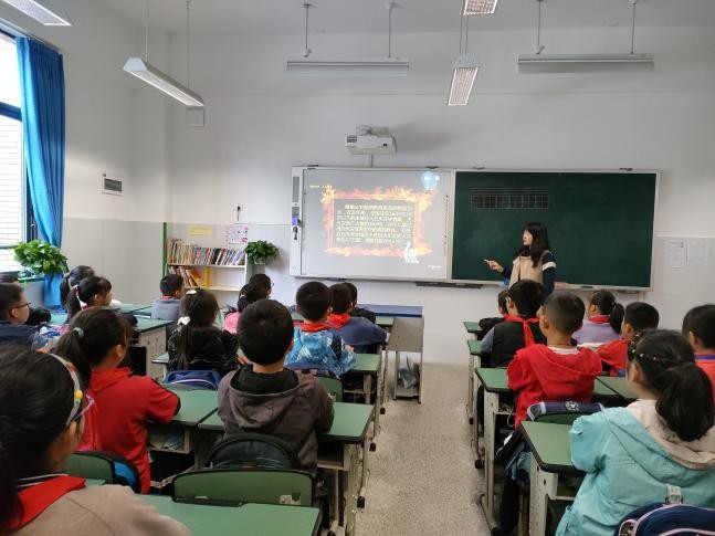 关注消防 珍爱生命——双流区彭镇小学开展消防安全教育活动