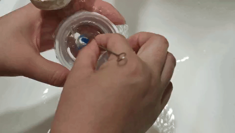 历时1个月追踪测评！5大热销奶瓶，10多处细节，扒干净了