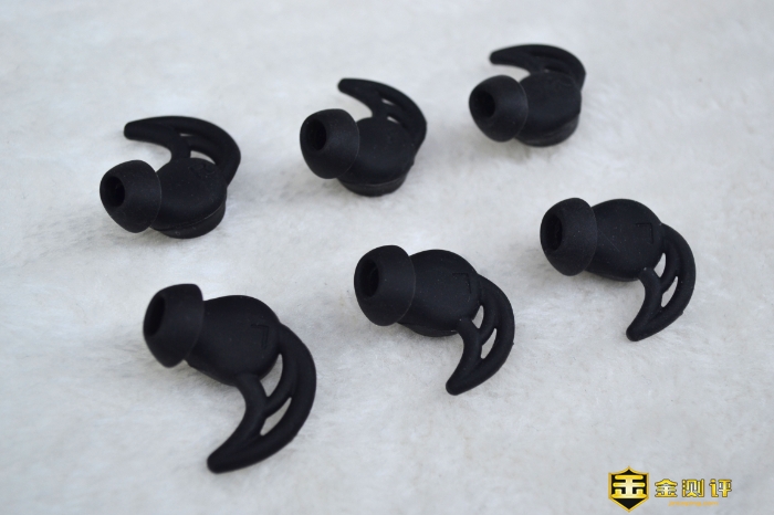 「金测评」NANK南卡S2挂脖式蓝牙耳机：运动游戏两者兼得