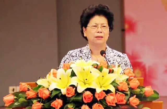 退休前后的朱镕基：一个老党员的党性