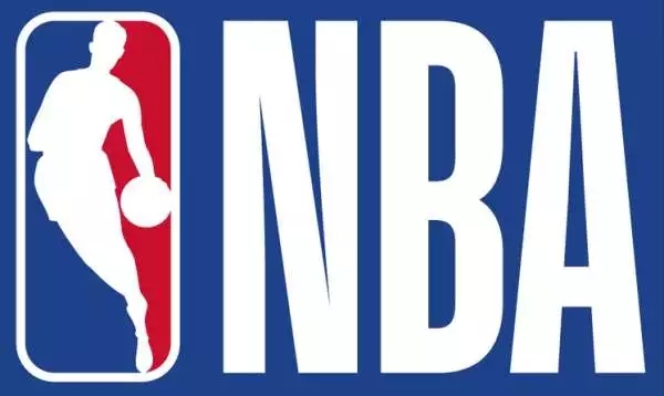 为什么nba勇士看不了直播(太现实！勇士已被NBA取消4场全美直播，球迷才不会记得你过去多强)