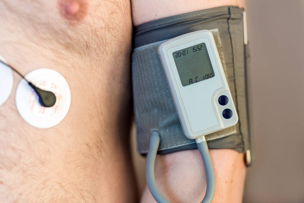 动态血压监测好处多，可以优化降压方案，是高血压治疗的好帮手