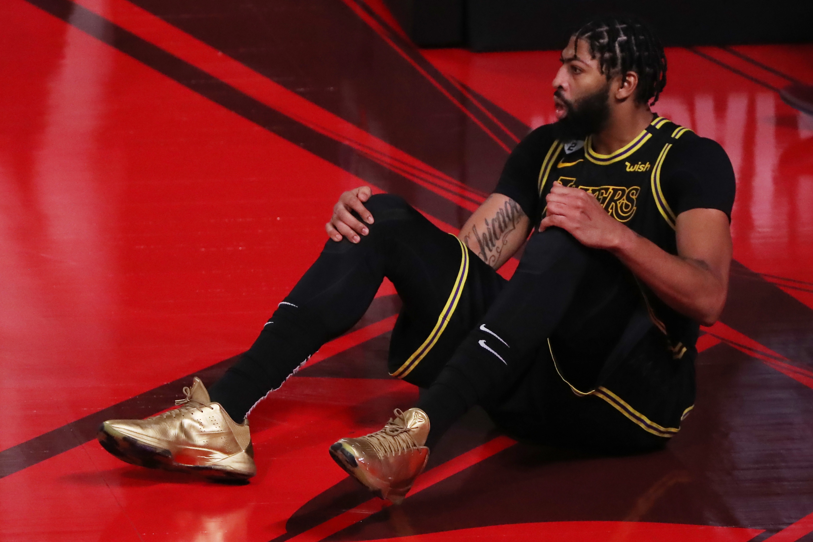 NBA在哪回放（央视时隔一年重播NBA，总决赛的悬念也重新回来了）