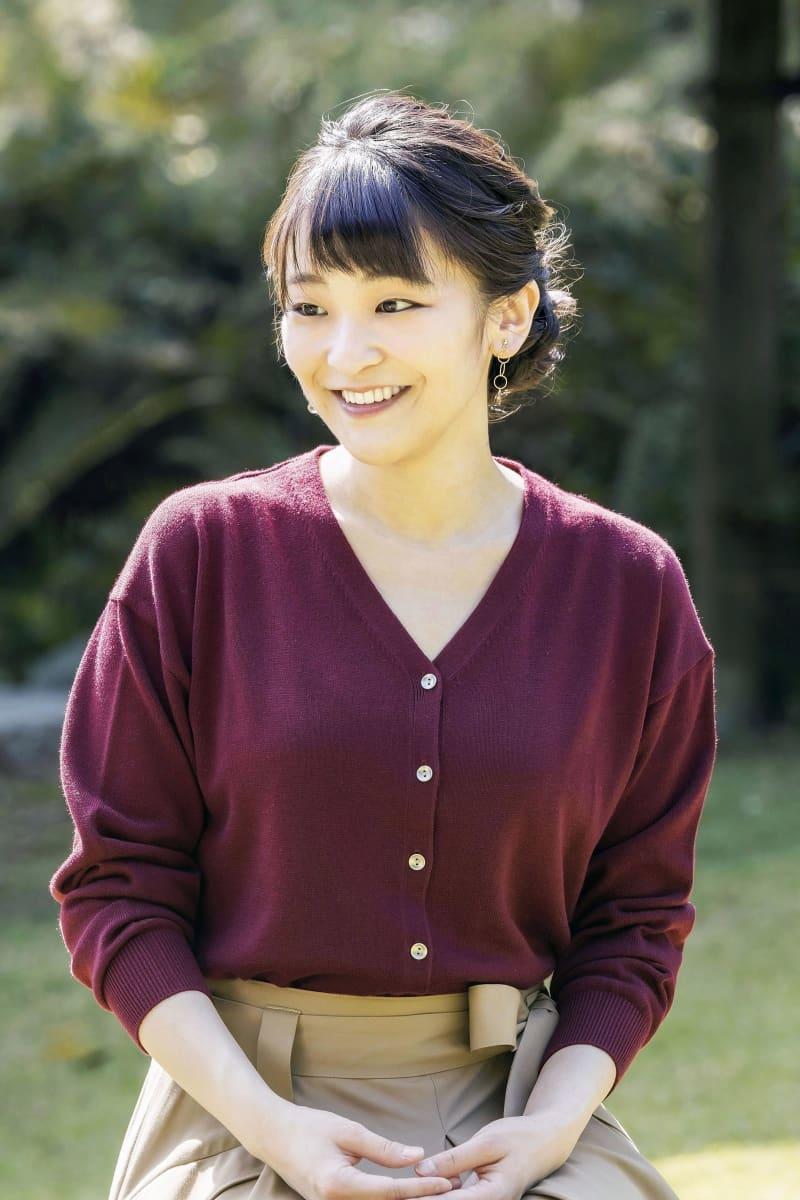 日本公主刚下嫁，驸马被爆律师考试落榜！网友骂：你要靠公主养吗