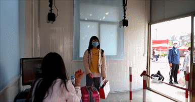 弥勒初三高三开学啦！第一堂课学的是...