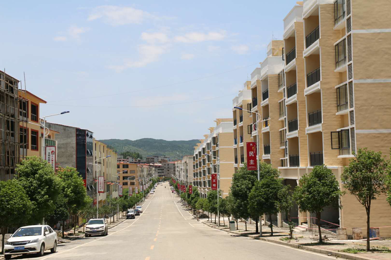 有一个美丽的小镇叫龙里醒狮镇