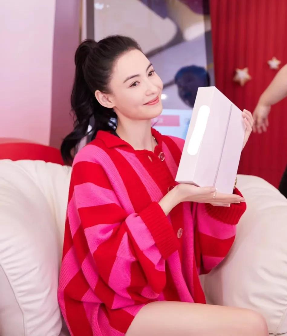 明星双十一带货，率先杀出重围的居然是张柏芝，下单金额超6116万