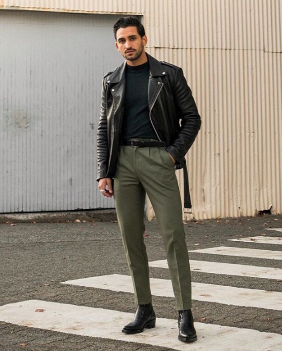 一,"基础版"穿搭,靴子颜色要选好