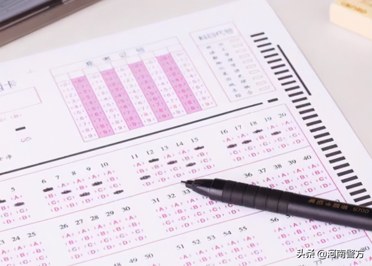 护航高考 豫警在行动丨高考注意事项大全，河南考生和家长都要看~