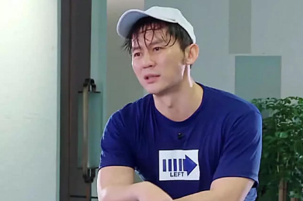 杨颖和李晨的共同点：情侣纹身、前任风波、精准的职业观