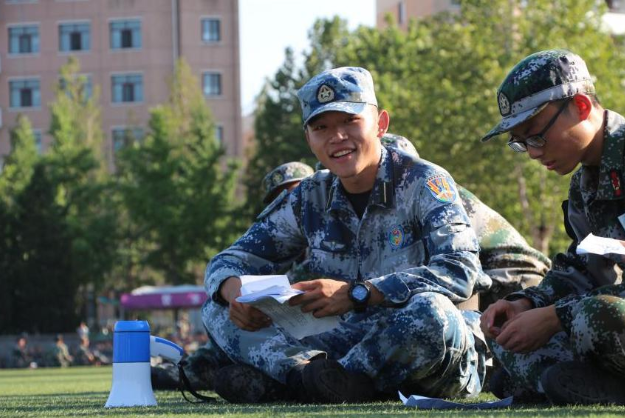 大连舰艇学院分数（录取分数在550分左右的军校）