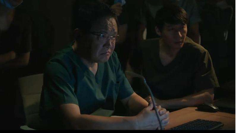 59岁男星突发交通事故！撞死17岁外卖小哥，遭家属指责“不道歉”