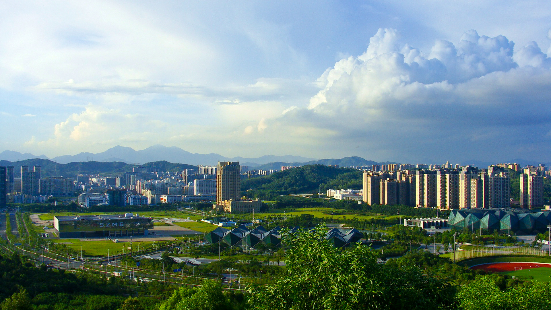 2019龙岗对话：下好“民生棋”，经济红利蝶变民生福利