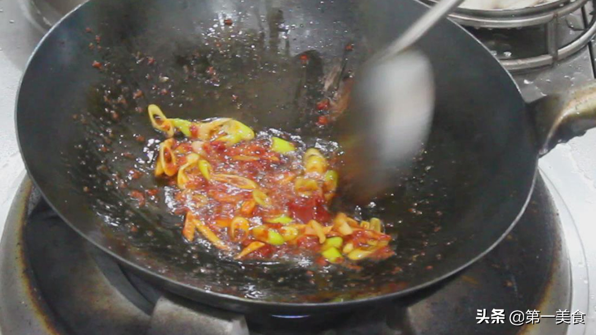 甜酸魚,甜酸魚做法視頻