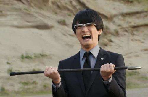 自己的难波会长并向其下属内海抛出了橄榄枝——"你要为难波重工报仇