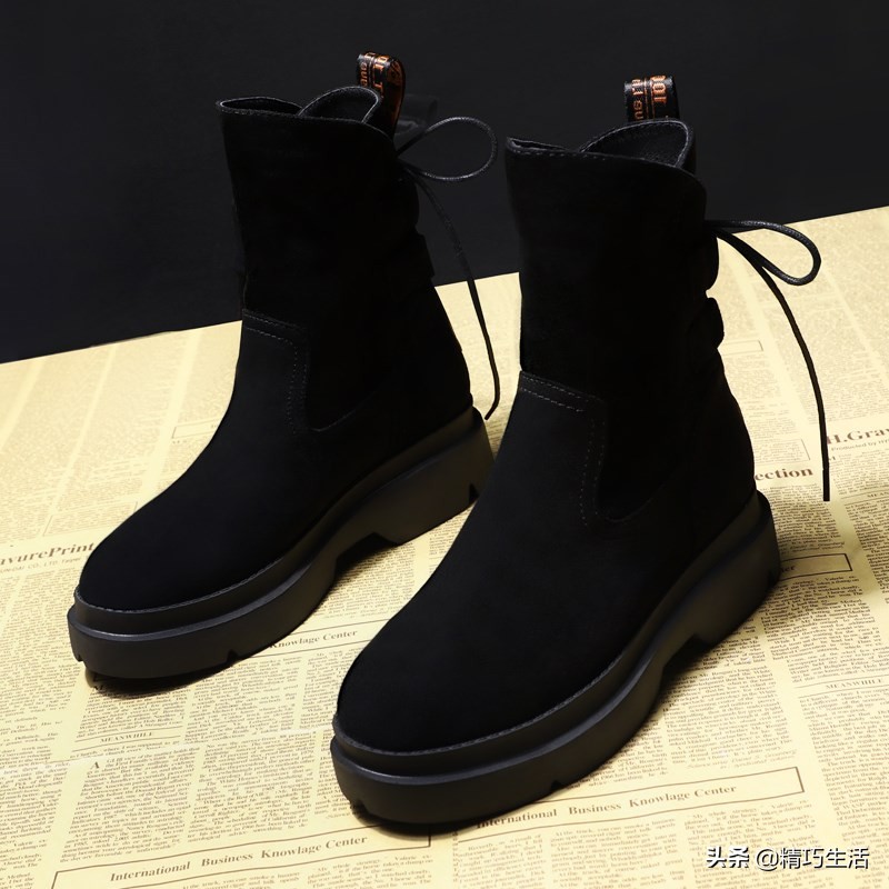 绒面鞋脏了别急！教你轻松清洁小妙招