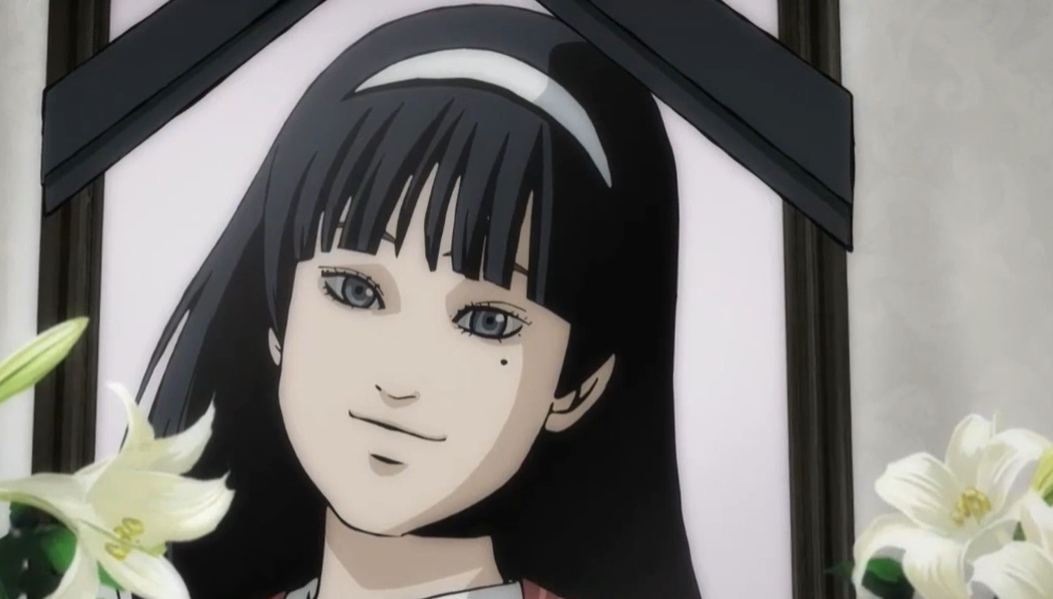 《富江》:美少女被全班同学孤立,怀孕后被拆解,第二天照常上学